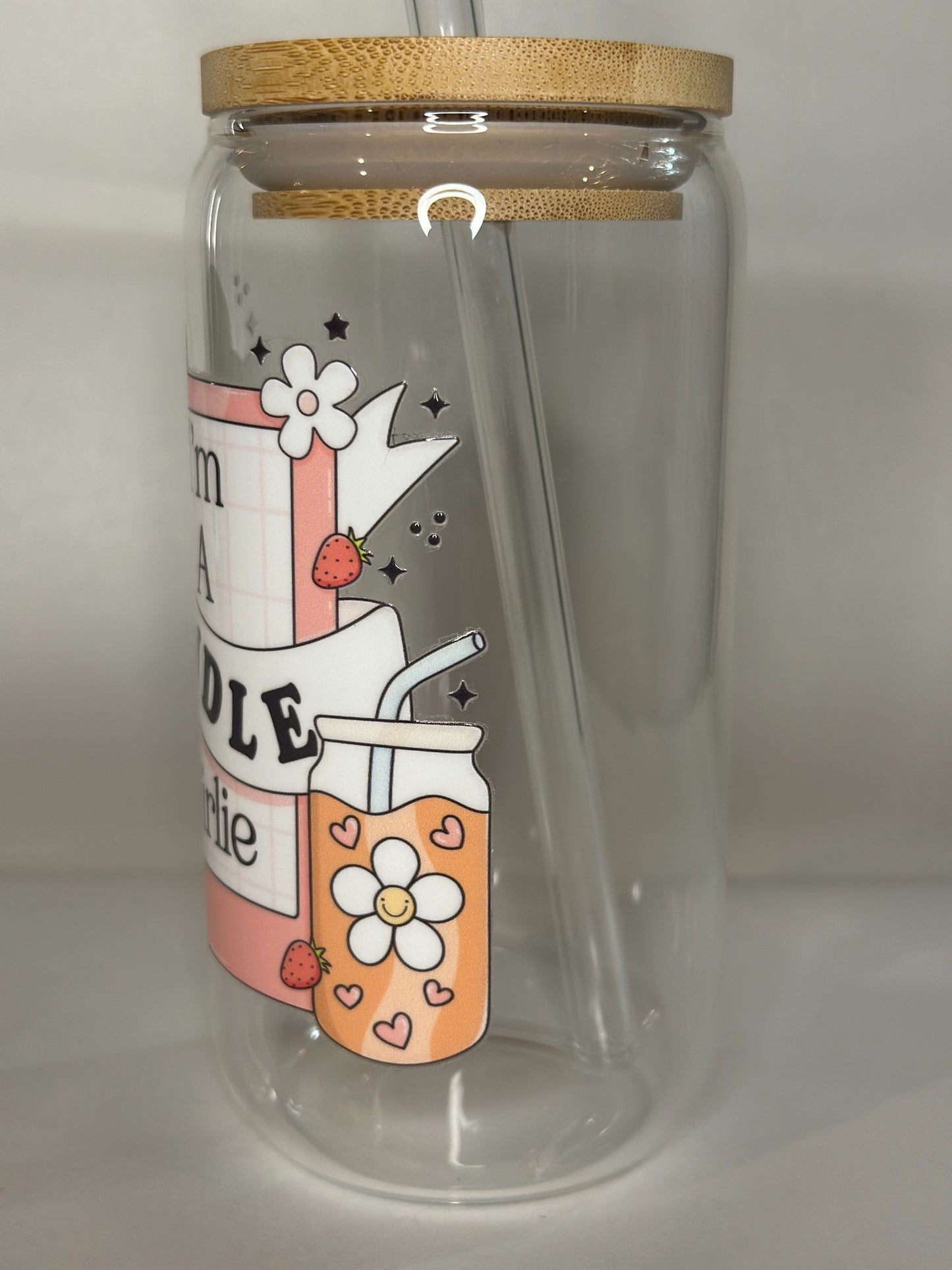 I'm a Kindle Girlie – 16oz Libby Glass Can with Bamboo Lid & Glass Straw – Aesthetic Book Lover Gift