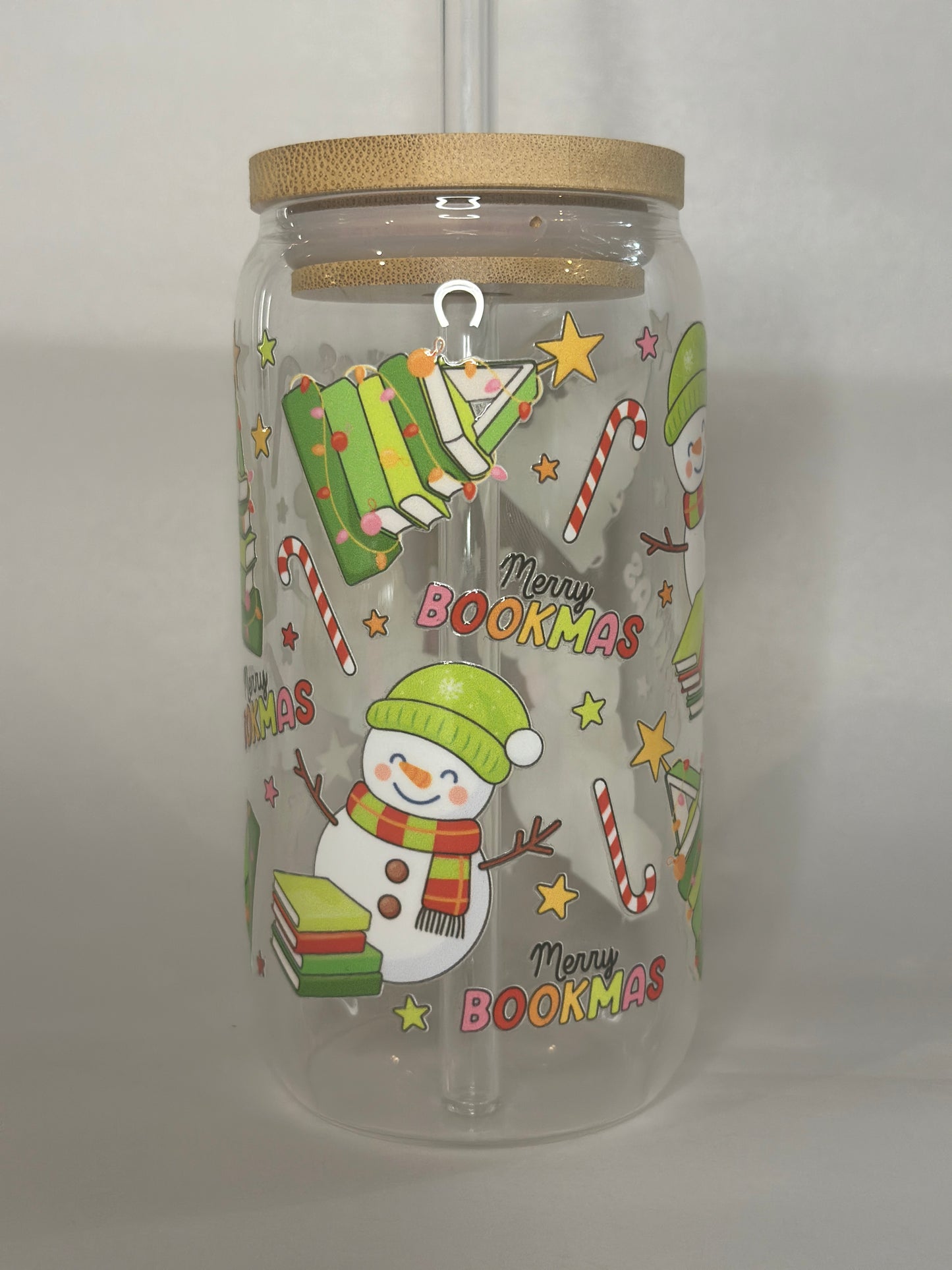 Merry Bookmas 16oz Libby Glass Cup – UV-DTF Holiday Cup with Books, Snowman, Candy Canes, Lid & Straw