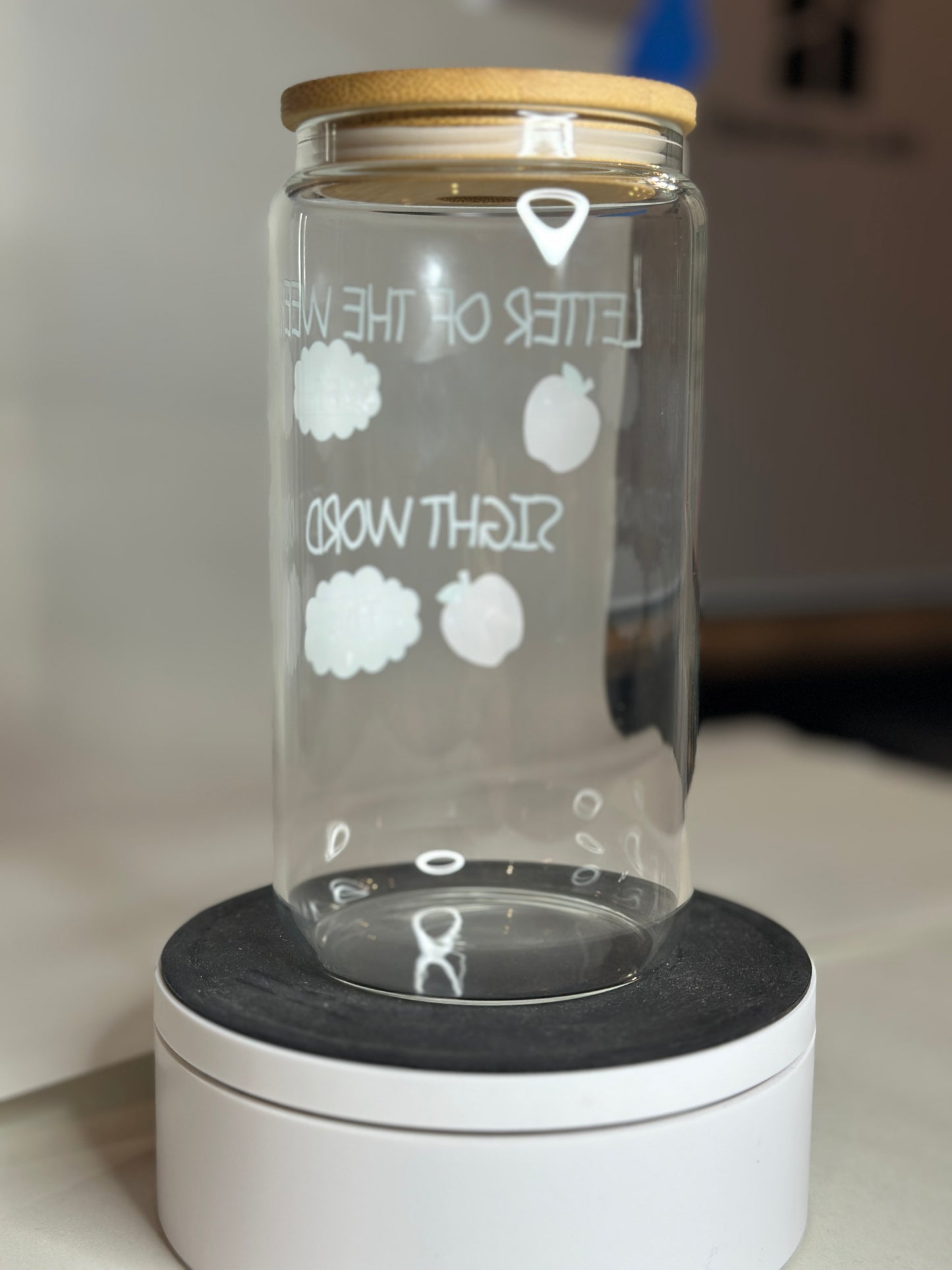 Teacher Libby Glass – 16oz “Letter of the Week / Sight Word” Cup with Bamboo Lid & Straw