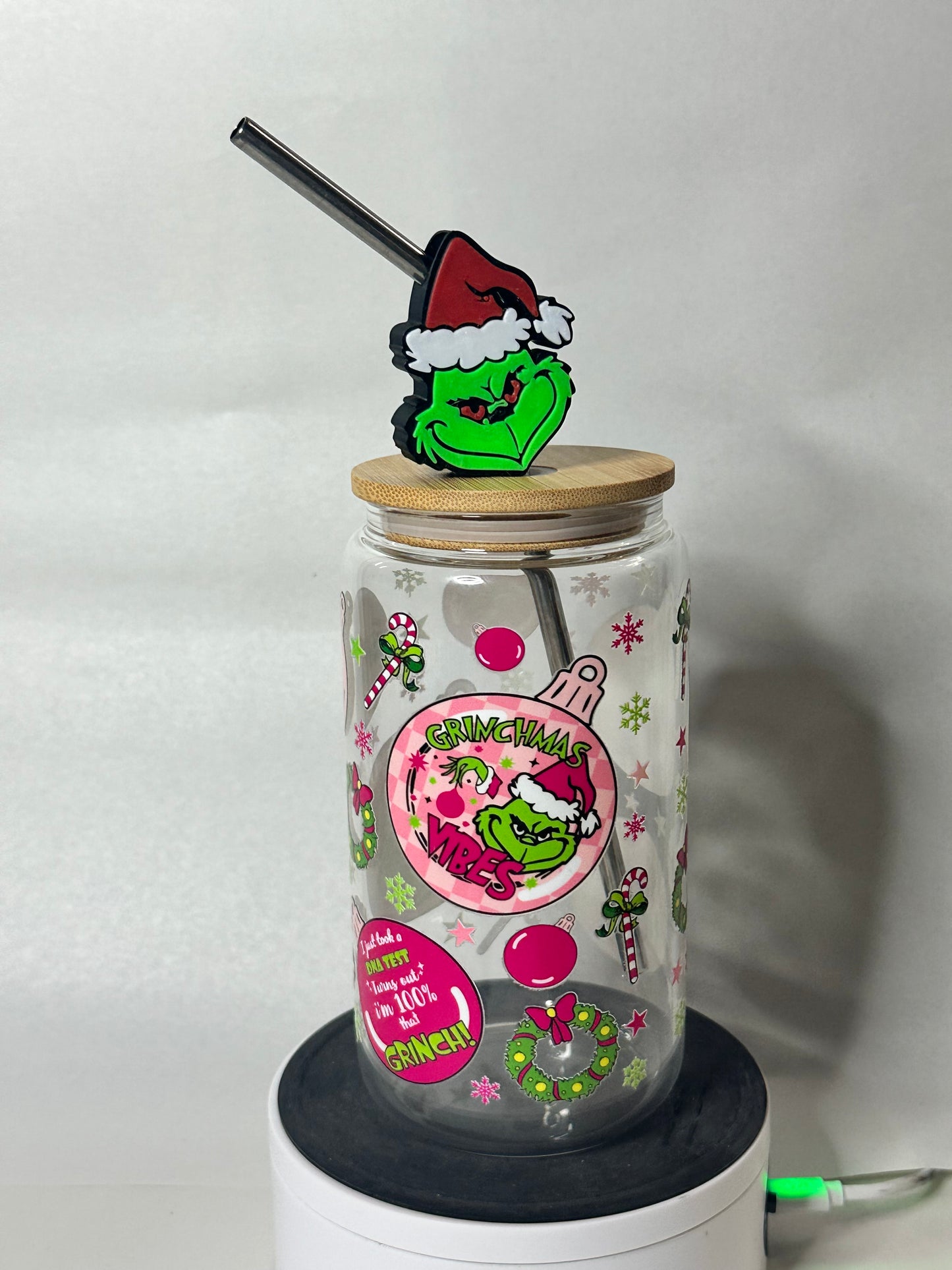 Grinchmas Vibes 16oz Libby Glass – Holiday Cup with Bamboo Lid & Straw
