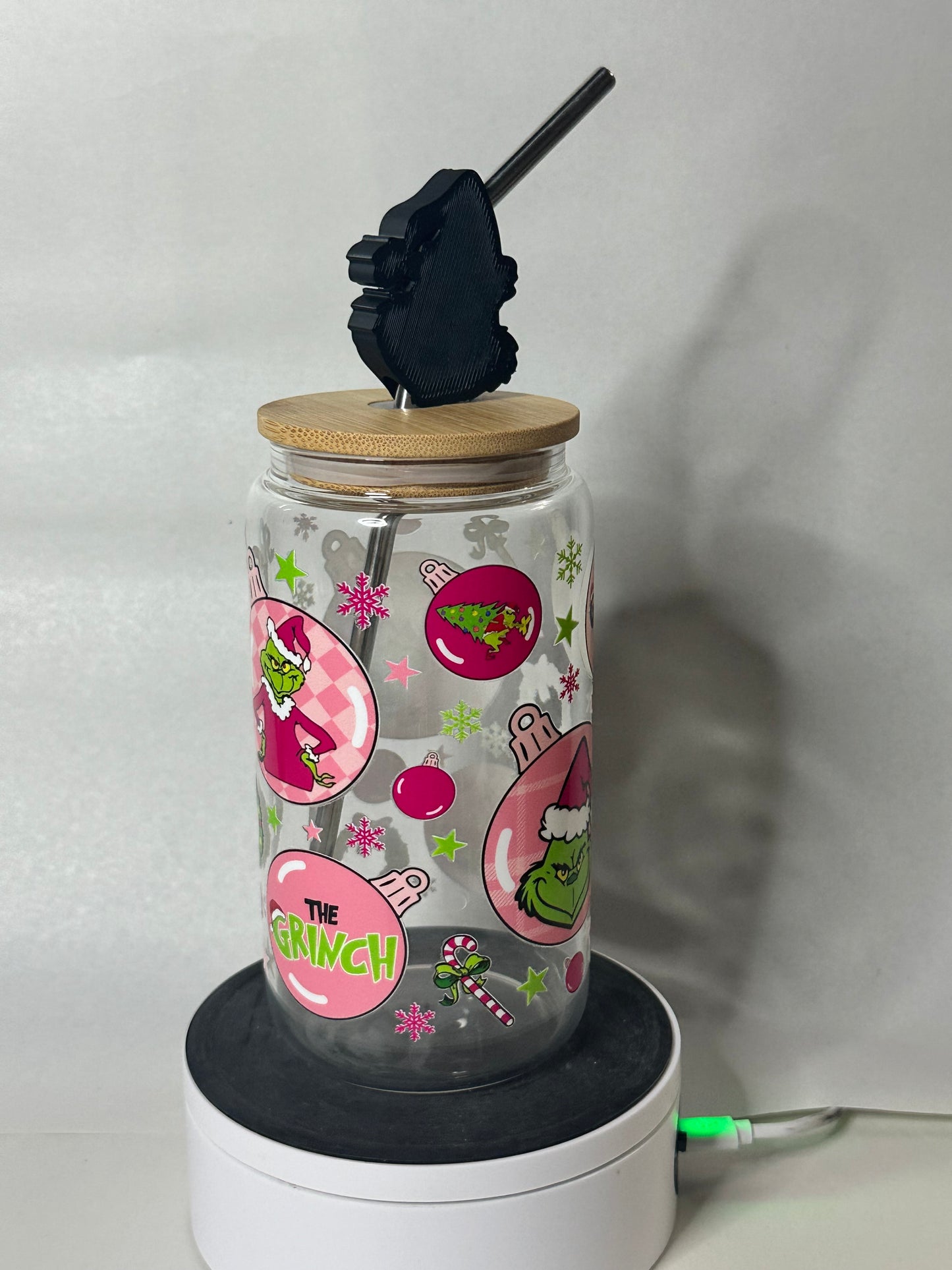 Grinchmas Vibes 16oz Libby Glass – Holiday Cup with Bamboo Lid & Straw