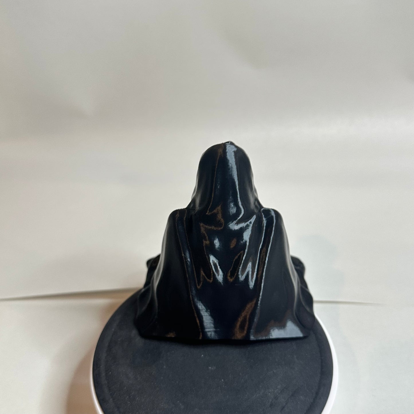 Suriel Figurine – Hooded Grim Statue with Purple Teacup | 3D Printed Gothic Decor (5.25” Tall)